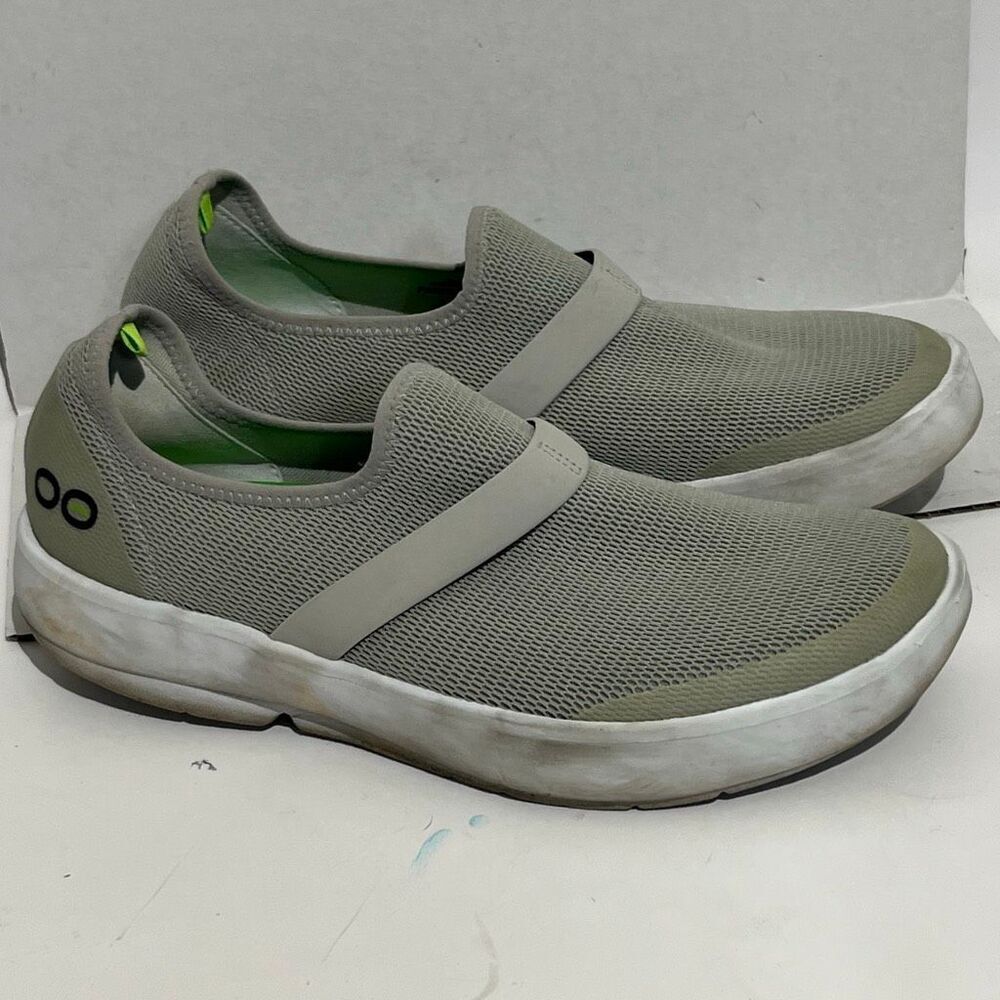 Oofos Women's Gray OOmg eeZee Recovery Low Mesh Slip‎ On Comfort Shoes Size 11